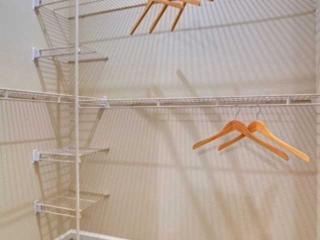 Hampton Greene - Photo 3 of 6