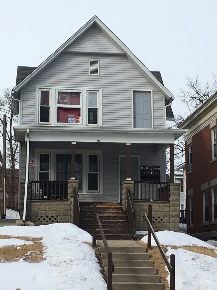 259 West Grand Avenue, Beloit, WI 53511 Studio Apartment for 525/month