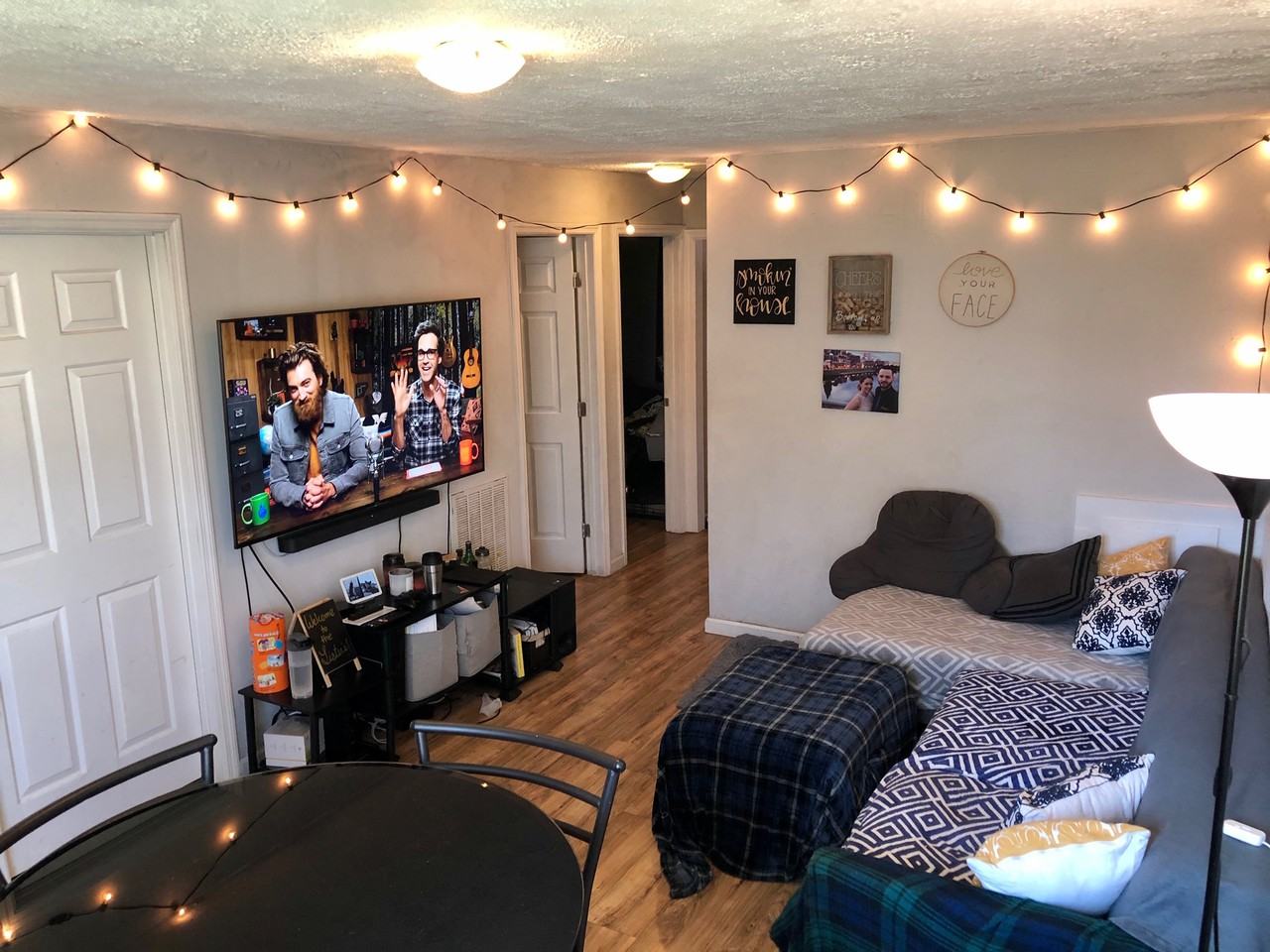 2512 Batavia Street - Photo 2 of 16