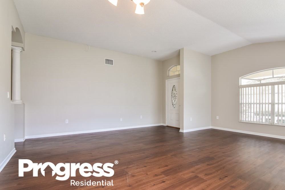 812 Lesa Glen Pl - Photo 3 of 16