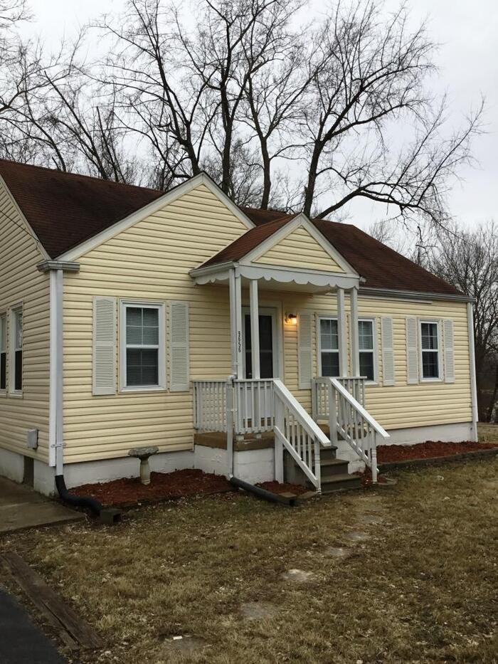 9656 Ambro Lane - Photo 2 of 17