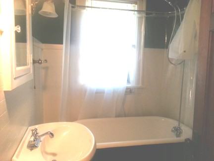 2715 Jones St - Photo 2 of 5