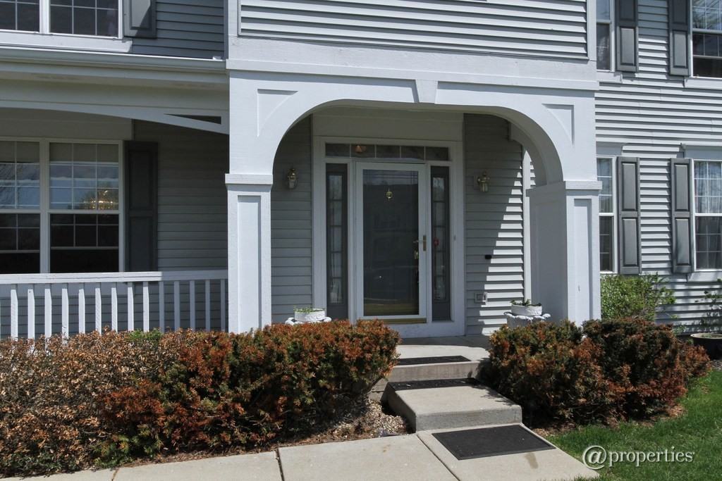 1044 Angle Tarn - Photo 2 of 27