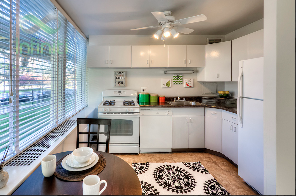 2951 South King Drive