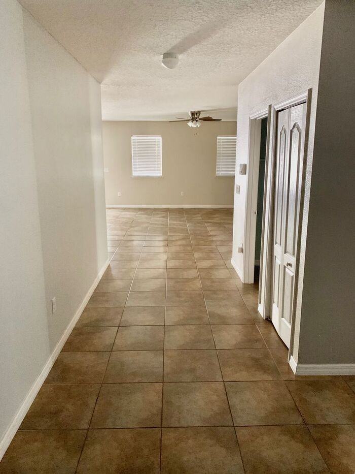 2855 Moonstone Bend - Photo 2 of 21