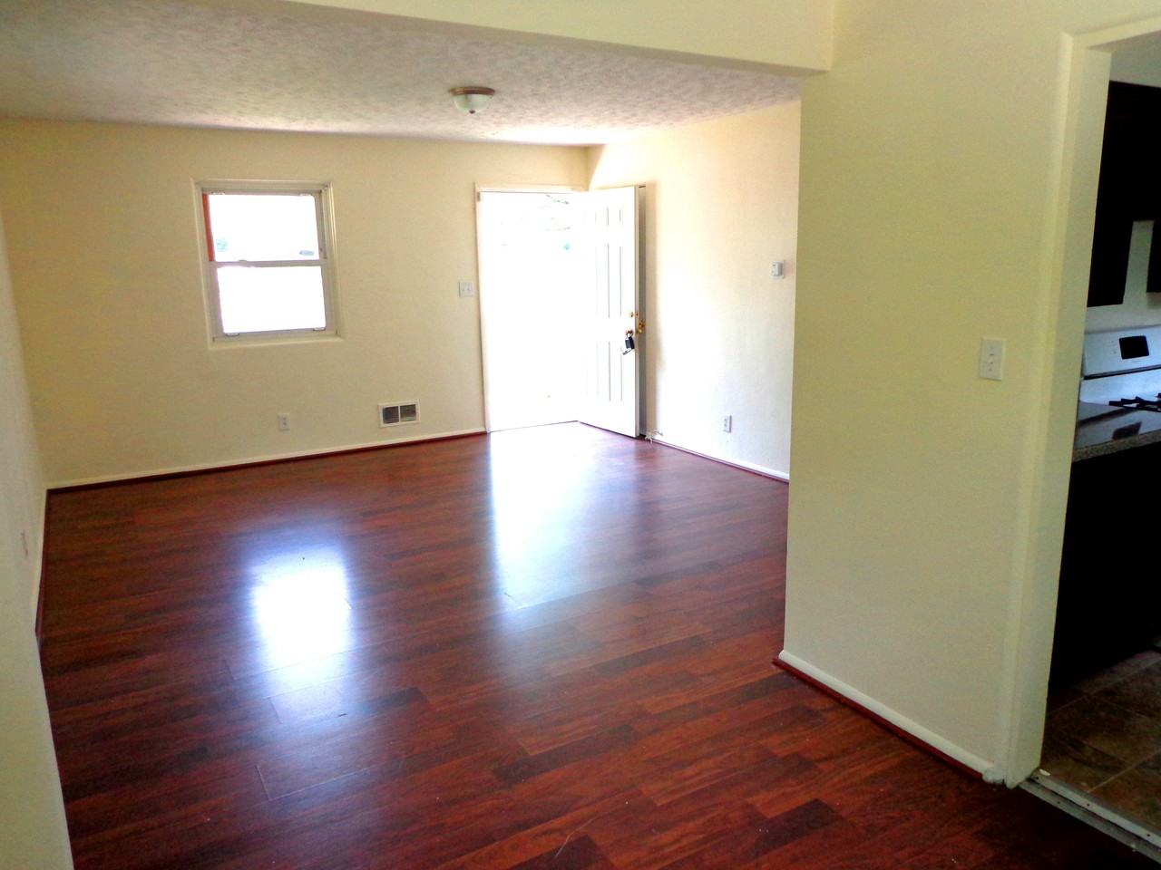 4214 N Whittier Pl - Photo 3 of 5