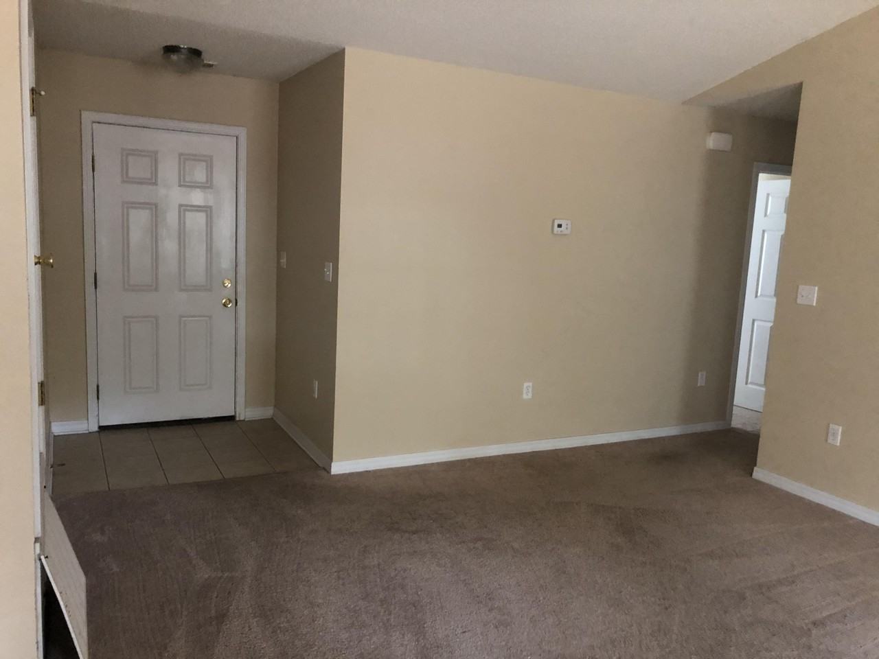 192 Mary Lane - Photo 2 of 14