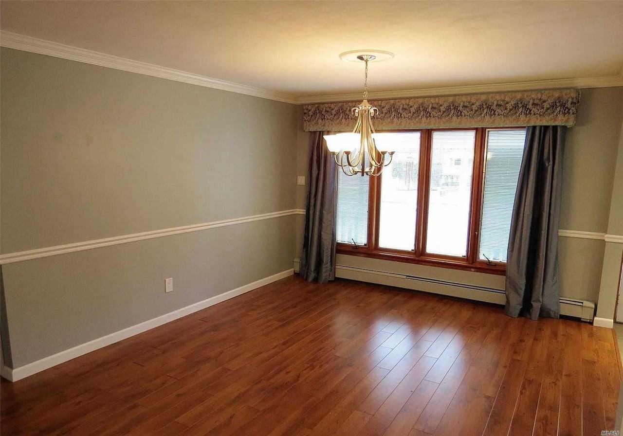 27 19th Ave - Photo 3 of 9