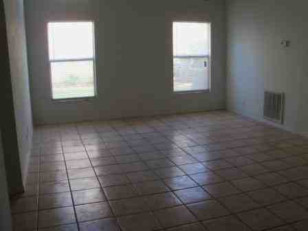 1215 Pemberton Trail - Photo 3 of 11