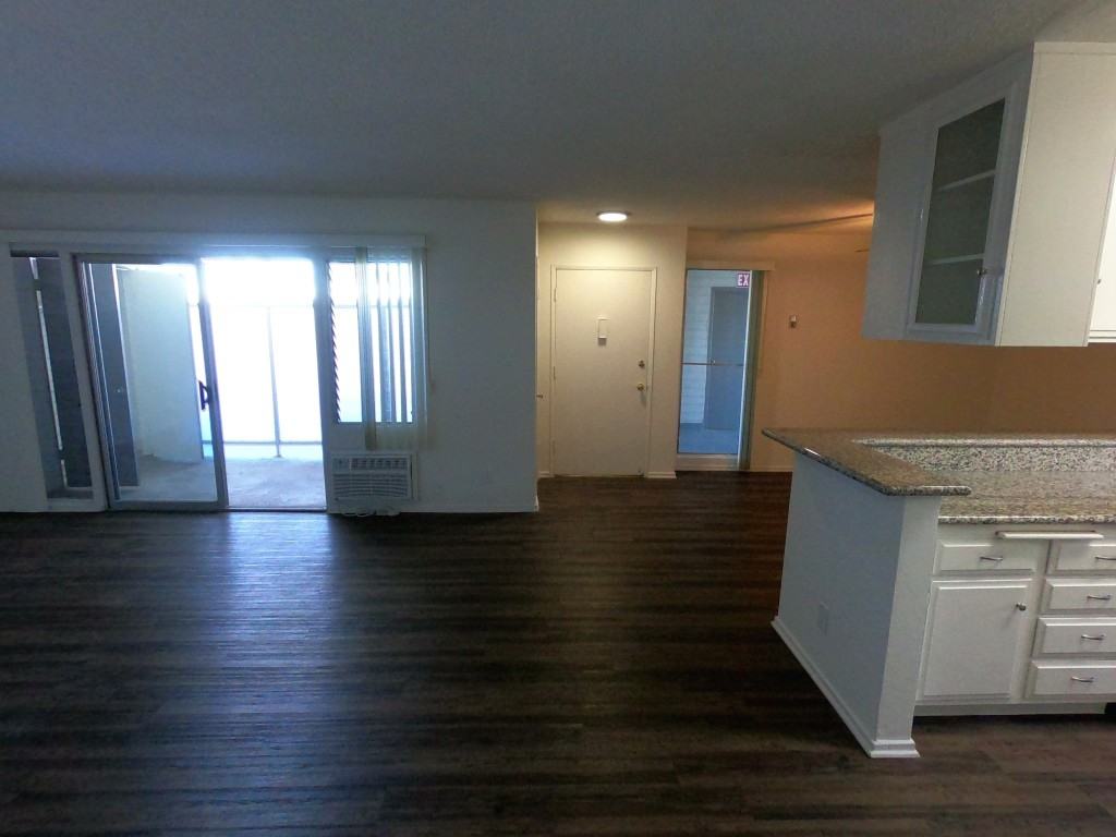 White Oak Ave. & Ventura Blvd. - Photo 2 of 46