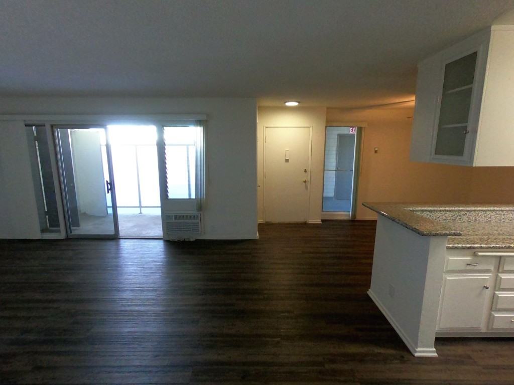 White Oak Ave. & Ventura Blvd. - Photo 5 of 46