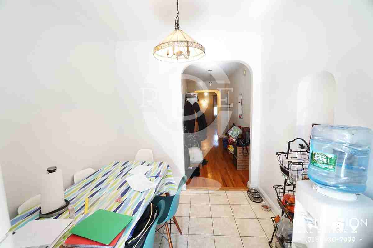 7201 10th Ave - Photo 3 of 18