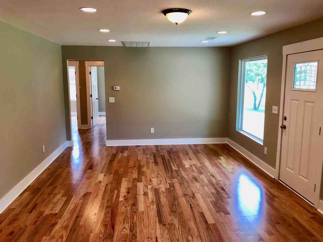 611 Sunset Avenue - Photo 3 of 8