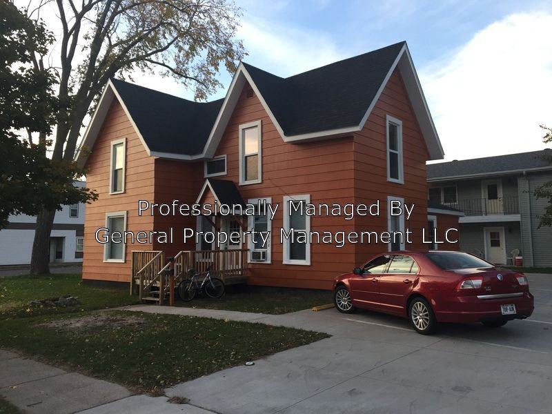 838 Menomonie St, Eau Claire, WI 54703 3 Bedroom Apartment for Rent for $1,065/month - Zumper