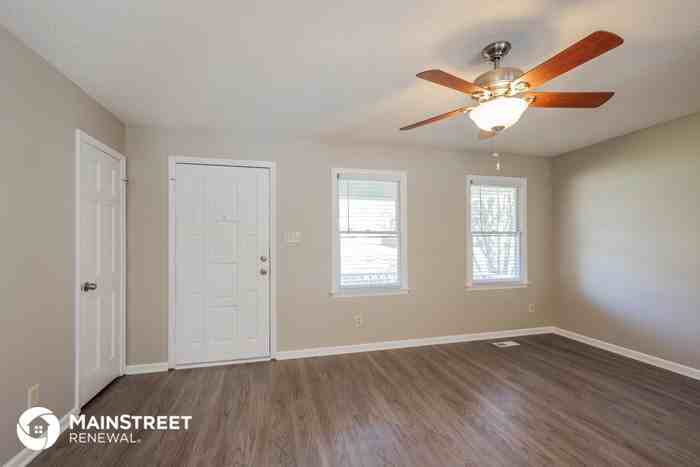 115 Timberland Loop - Photo 3 of 15