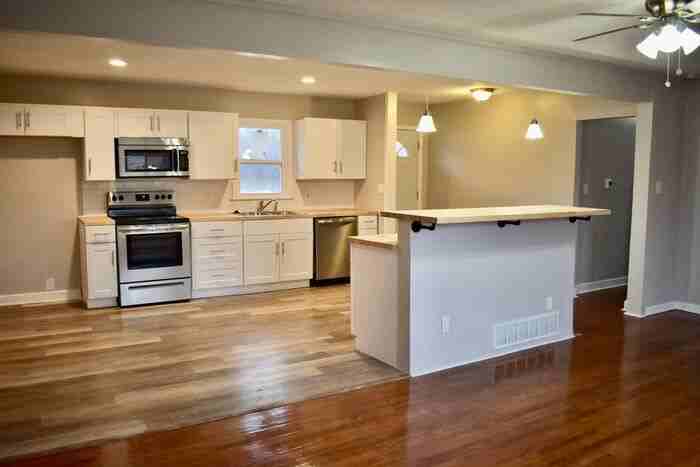 8800 East 71 Terrace - Photo 2 of 25