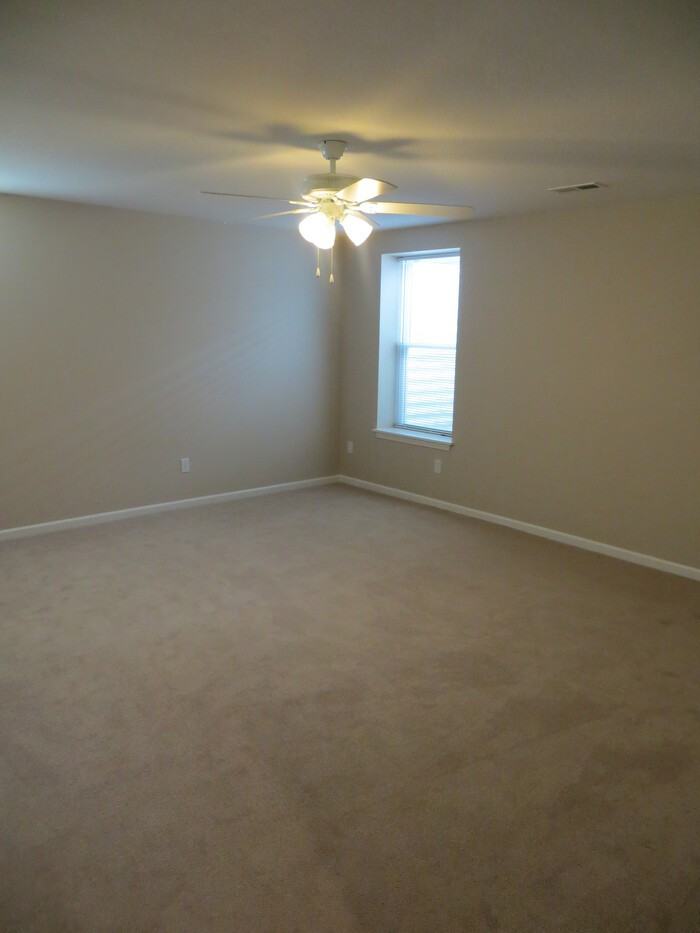 7312 North Tipton Avenue - Photo 2 of 18