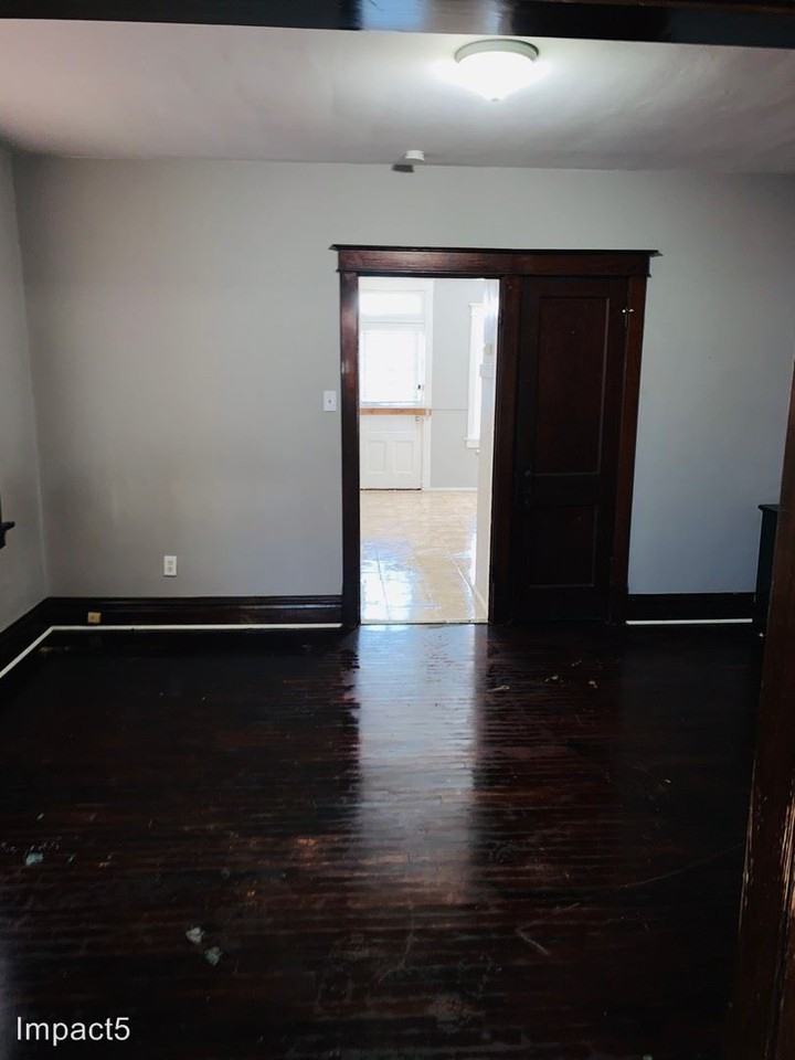 2916-18 Mount Pleasant - Photo 3 of 7