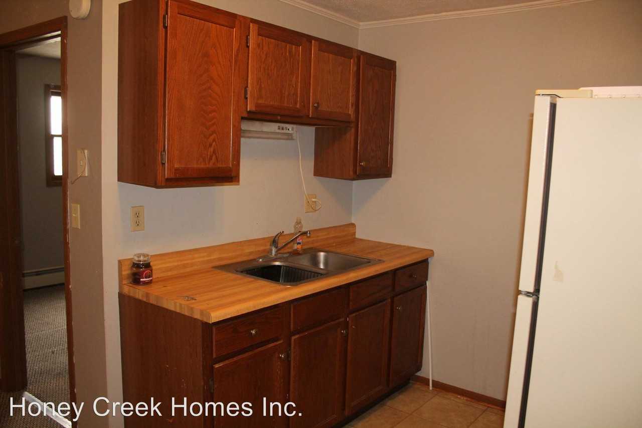 151 Minerva St. - Photo 3 of 6