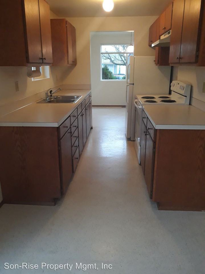 2724 Madrona St. - Photo 3 of 14