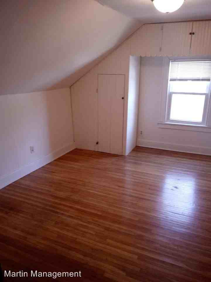 333 W. 5th St. - Photo 2 of 7