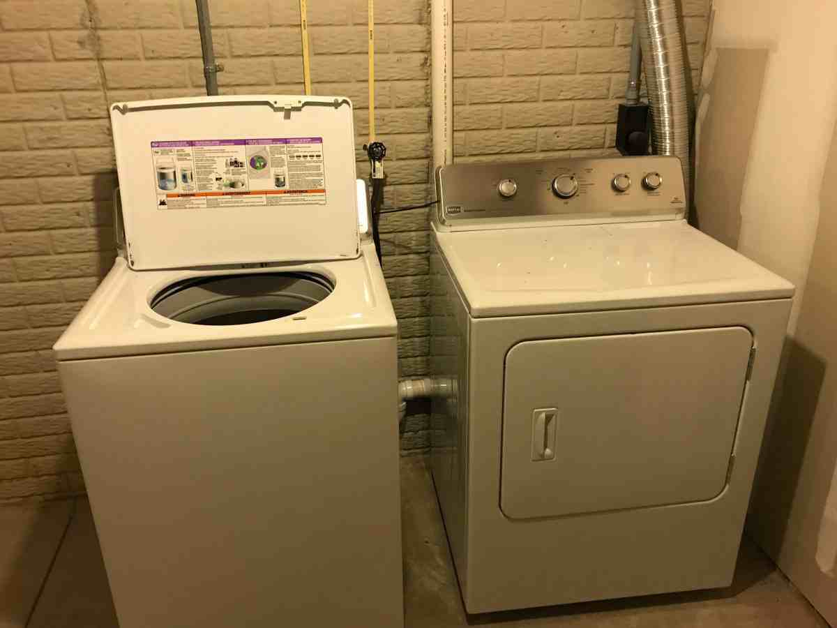 8287 Bruntsfield Rd - Photo 2 of 10