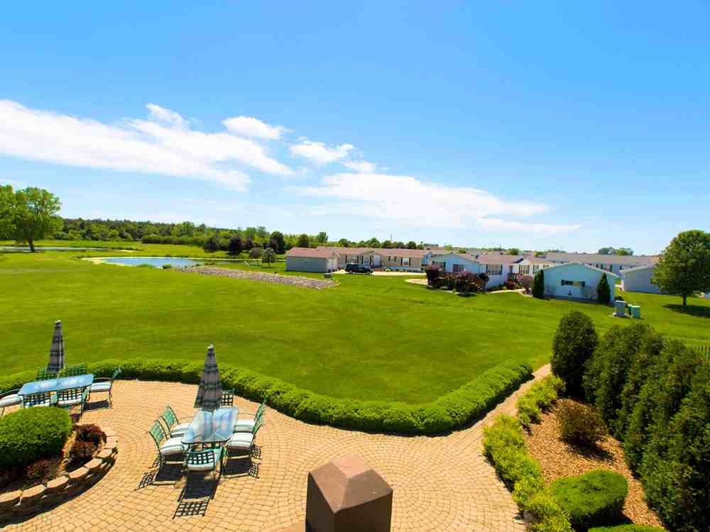 1 Eagle Ln - Photo 2 of 8