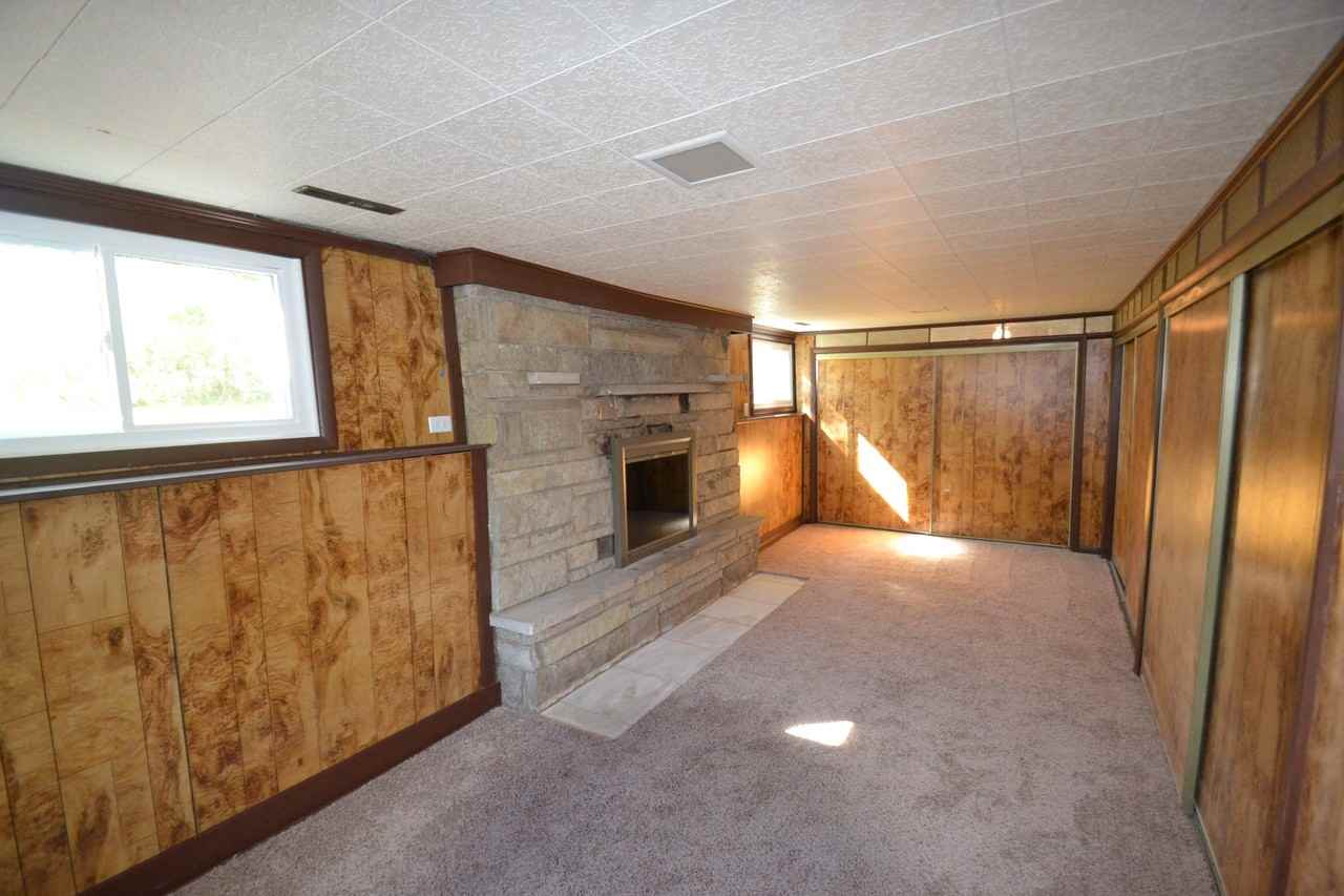 2409 Cardinal Dr - Photo 3 of 10