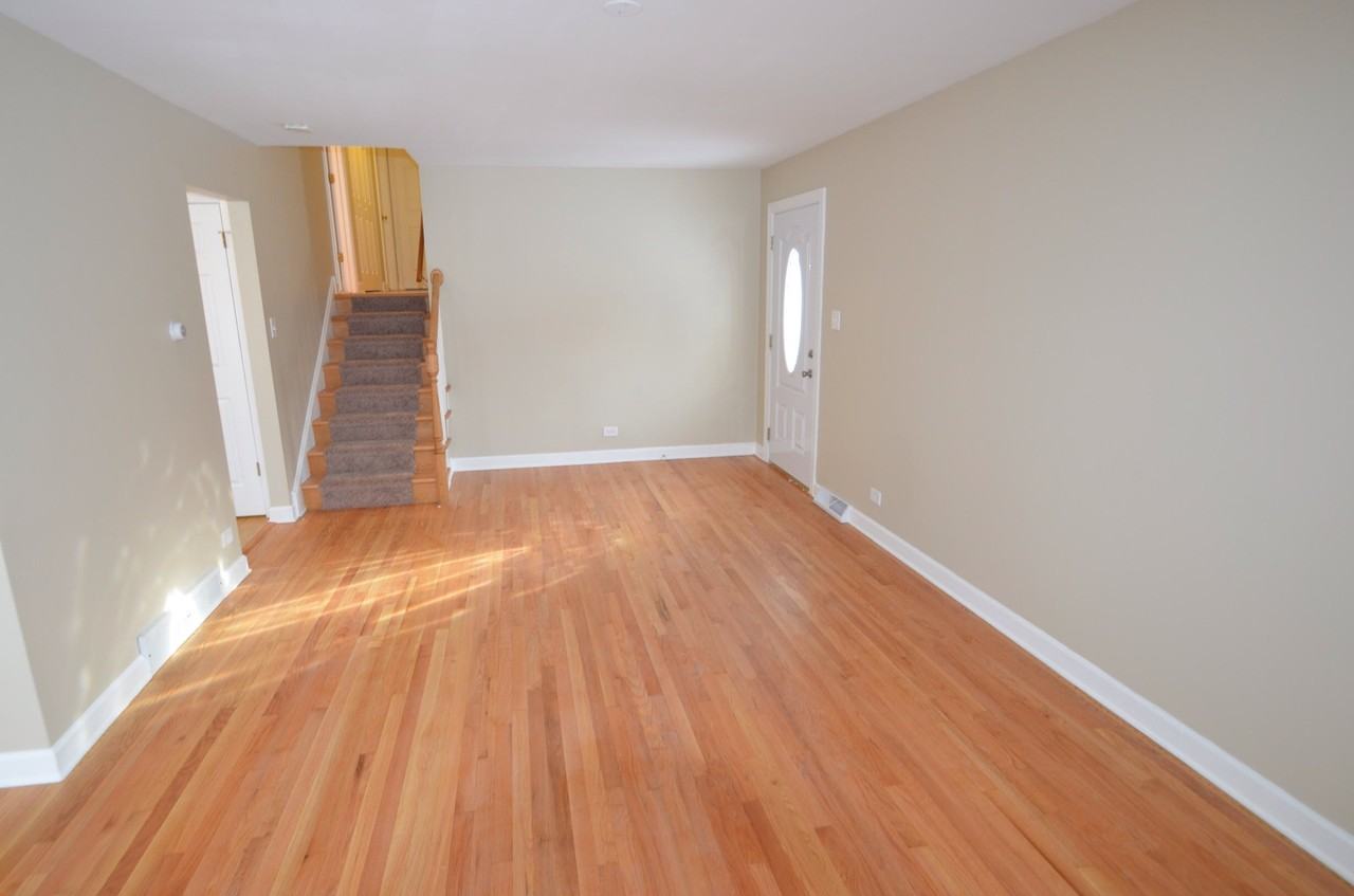 7939 S Mason Ave - Photo 3 of 11