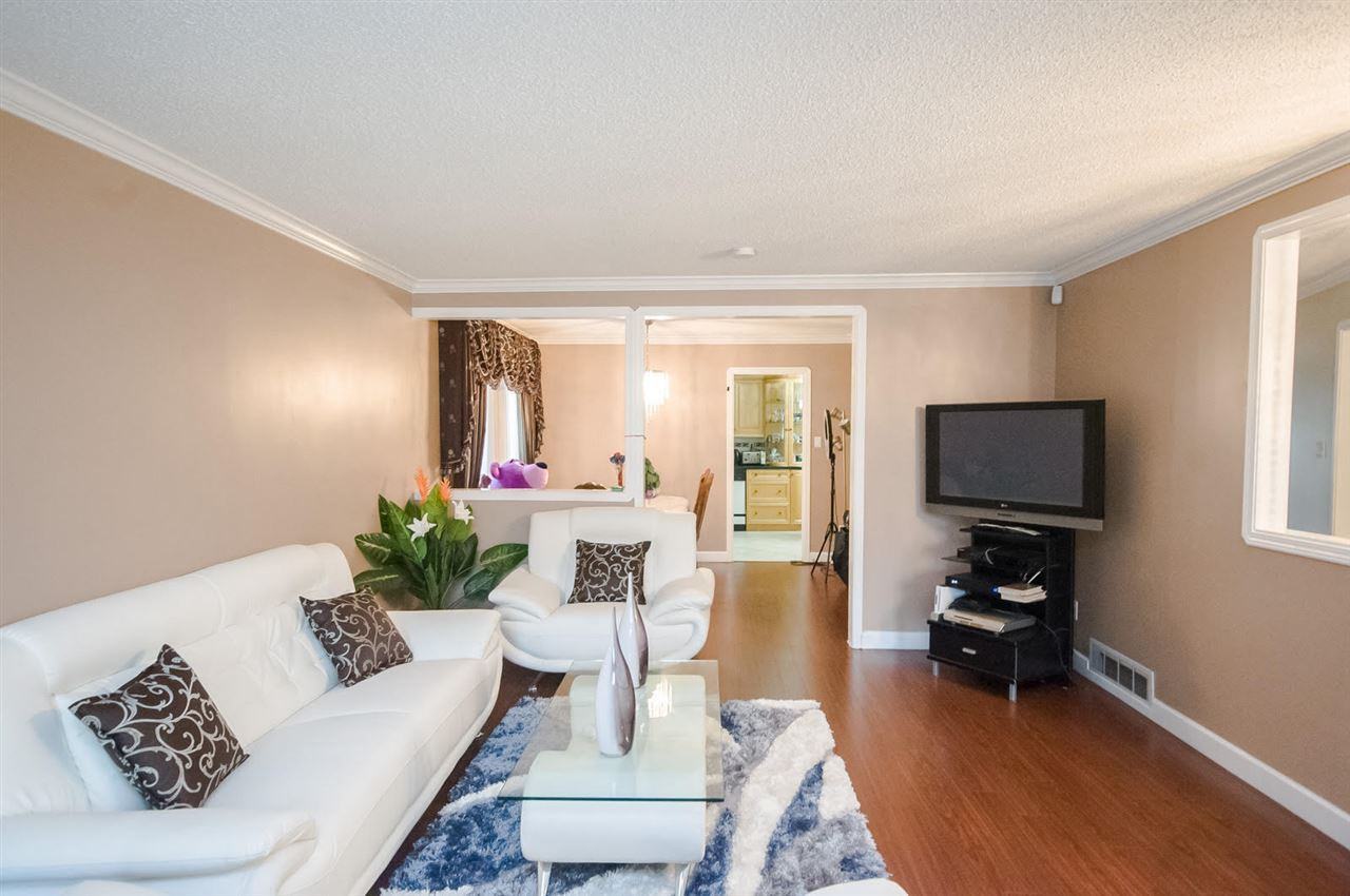 10655 Truro Drive - Photo 2 of 4