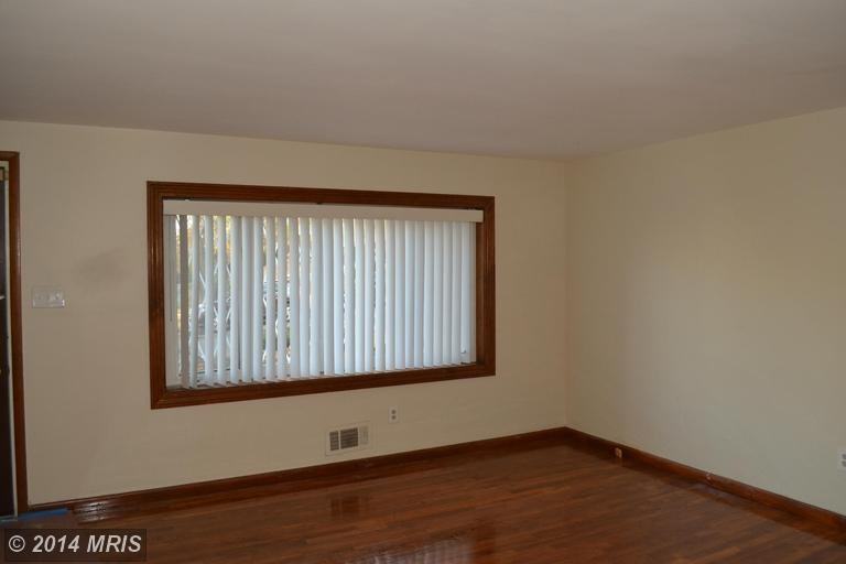 3652 Hilmar Rd - Photo 3 of 17