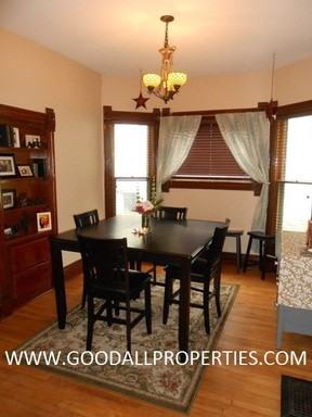 752 20th St - Photo 2 of 8