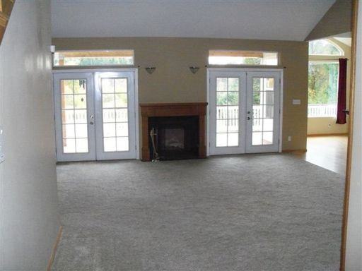 463 Chilvers Rd - Photo 3 of 9