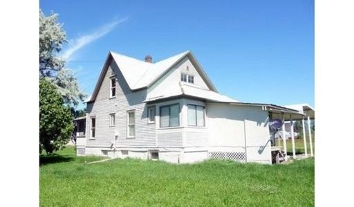 513 S Park St - Photo 3 of 8