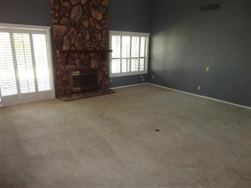 687 Moondale Dr - Photo 2 of 25