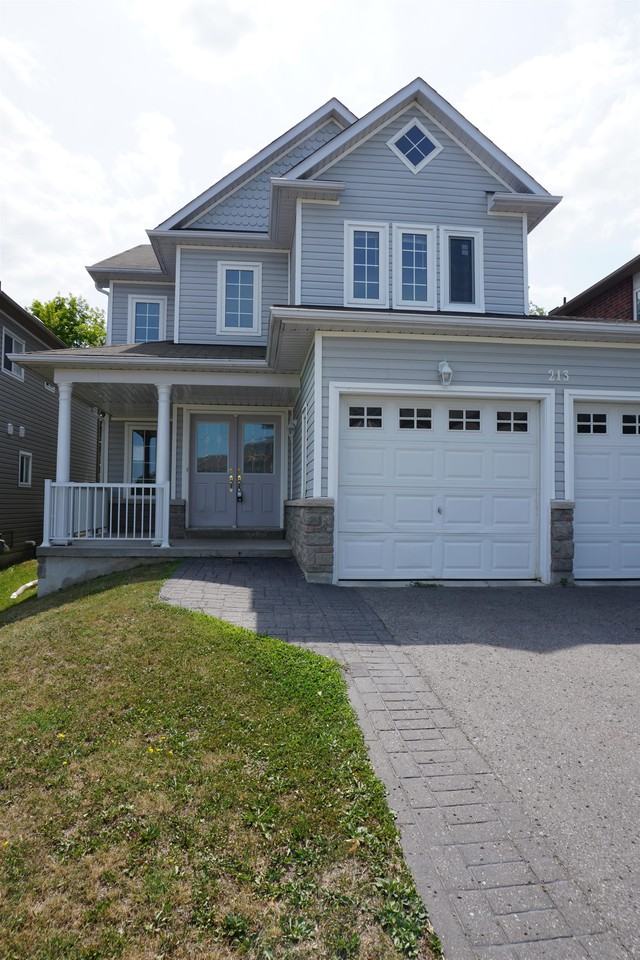 Student Rooms at 213 Tobin Apartments 213 Tobin Court 3 Rooms Av