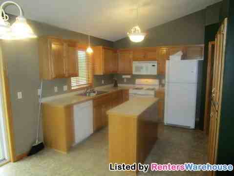 23711 4th St NE - Photo 3 of 14