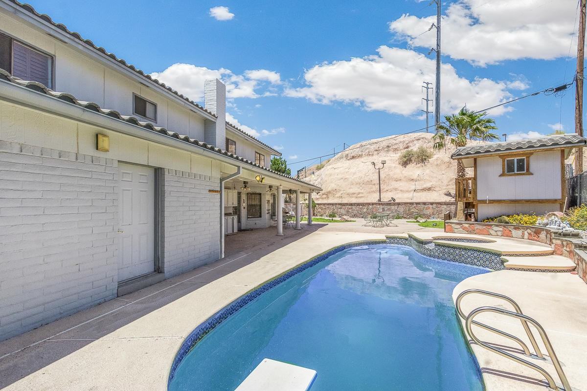 4719 Frankfort Avenue - Photo 2 of 47