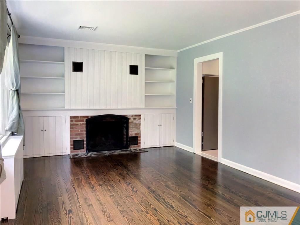 26 Scott Avenue - Photo 3 of 14