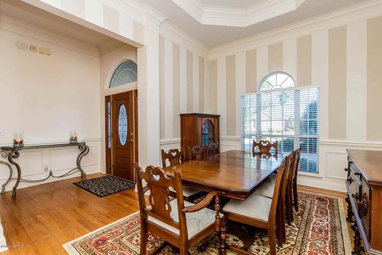 3604 Silvery Ln - Photo 3 of 14