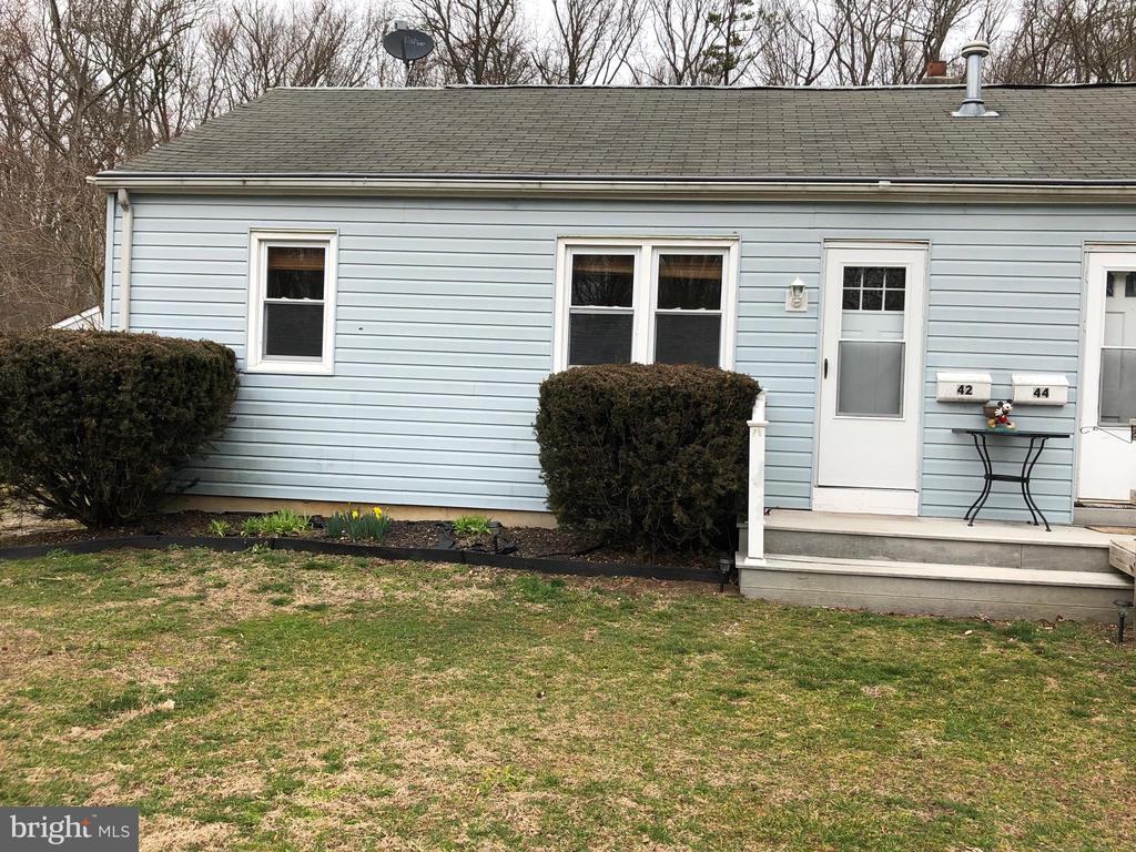 42 Story Street - Photo 2 of 9