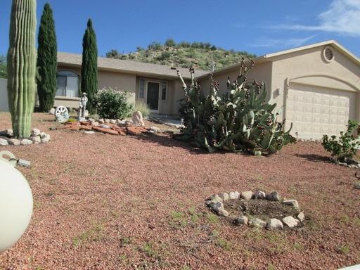 5921 N Bentley Dr - Photo 3 of 17