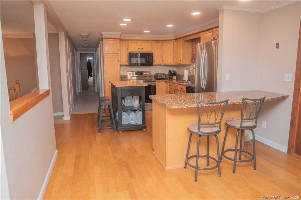156 Summit Drive - Photo 2 of 13