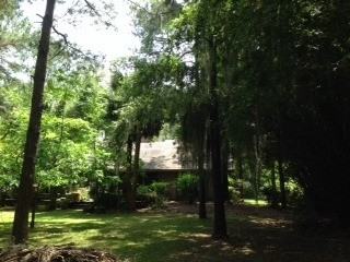 82 Lincoln Cir - Photo 3 of 18