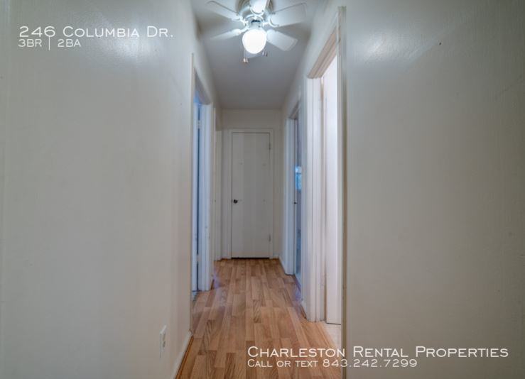 246 Columbia Dr - Photo 2 of 14