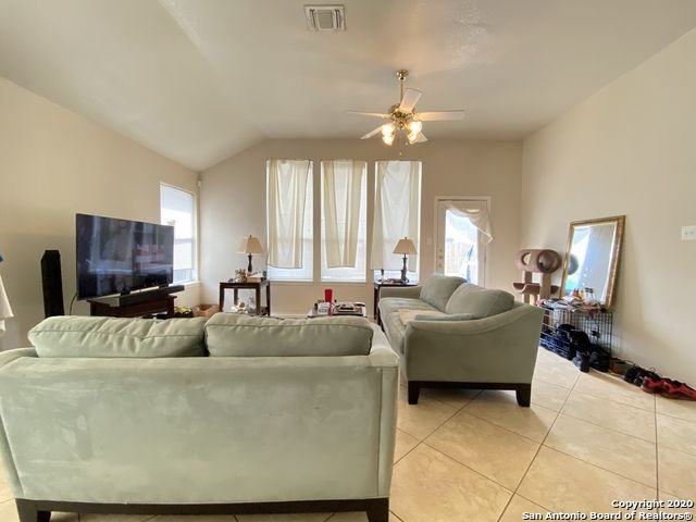 7130 Heathers Pl - Photo 3 of 11