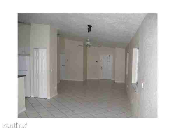 2432 SW 103rd Ave - Photo 2 of 3