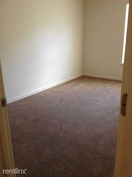 Hopewell Apartments - Photo 2 of 8