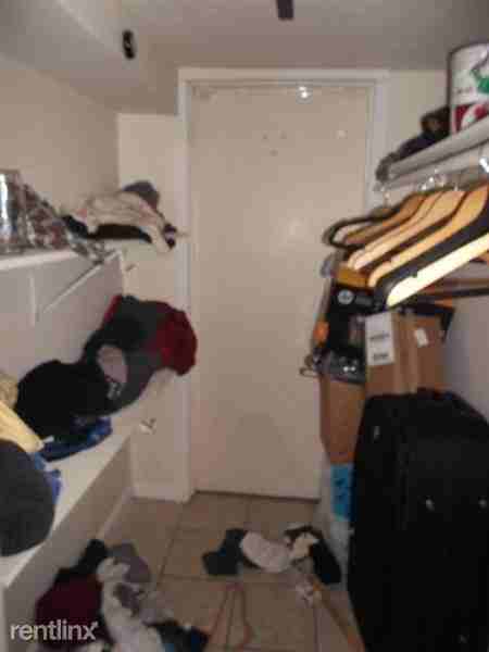 280 Foster St - Photo 3 of 18