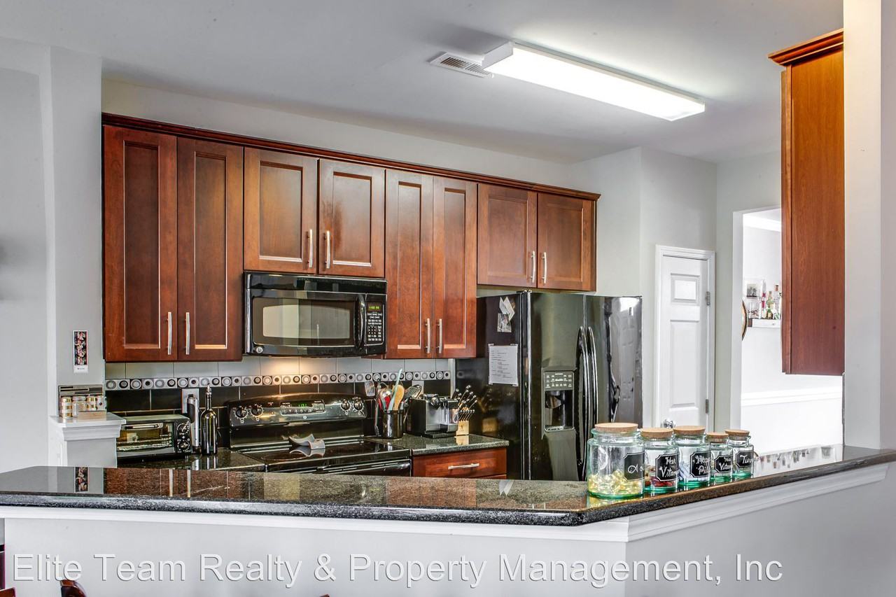 6416 Union Station Cr 6416 - Photo 2 of 50